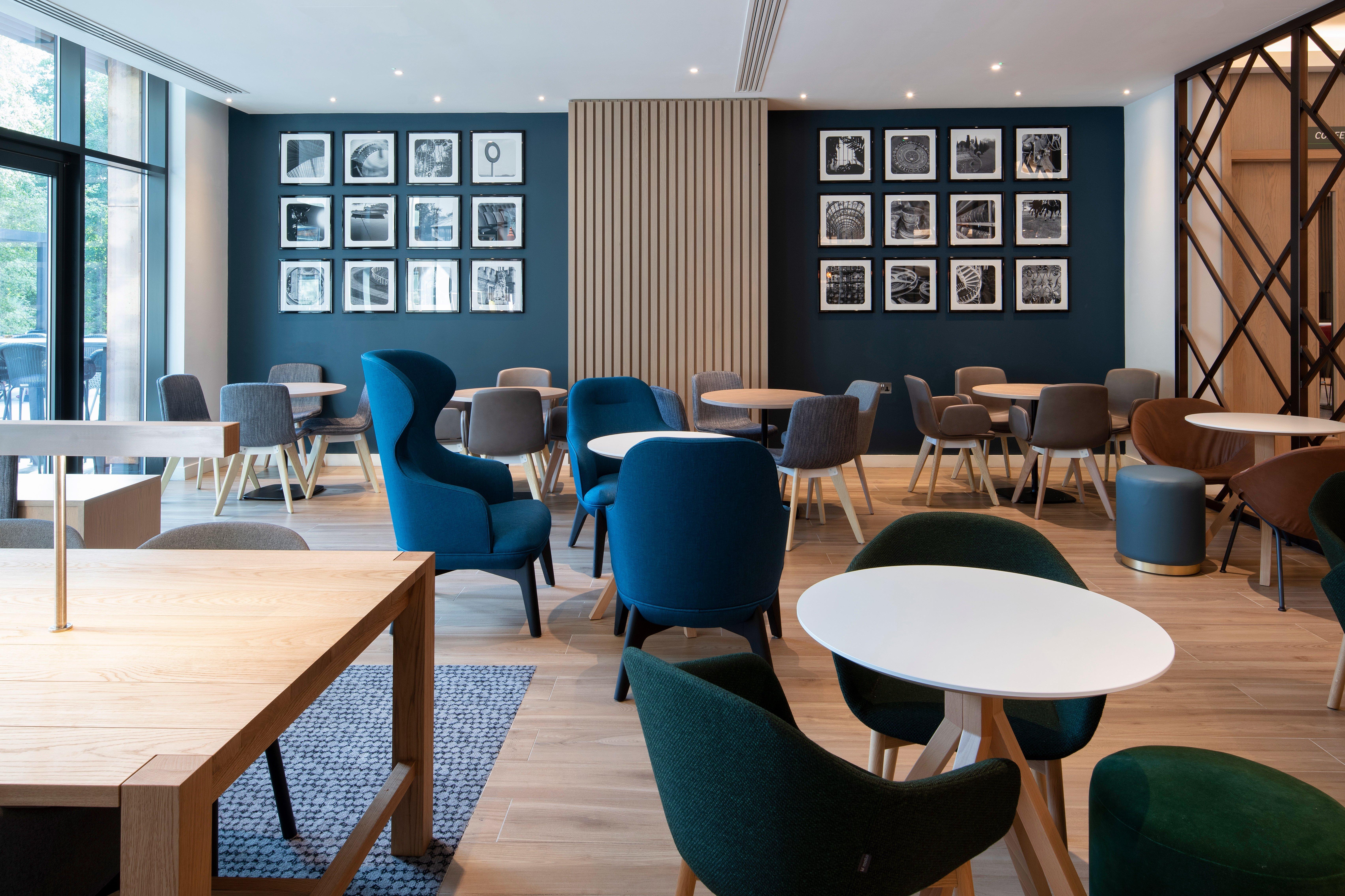 London-shepperton By Ihg Hotel 4*