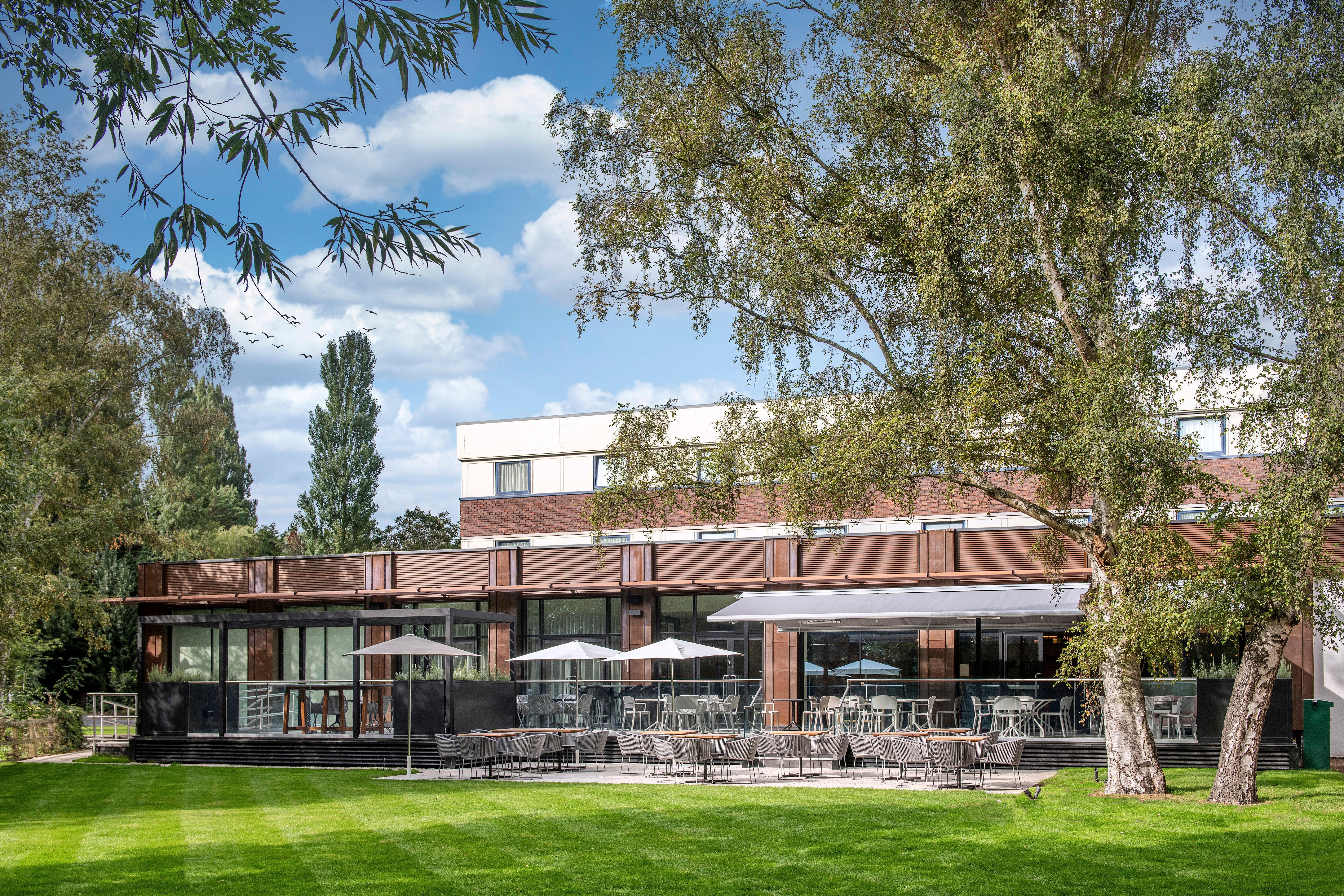 London-shepperton By Ihg Hotel