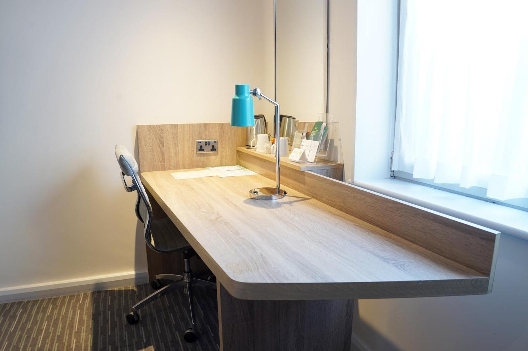 London-shepperton By Ihg 4*