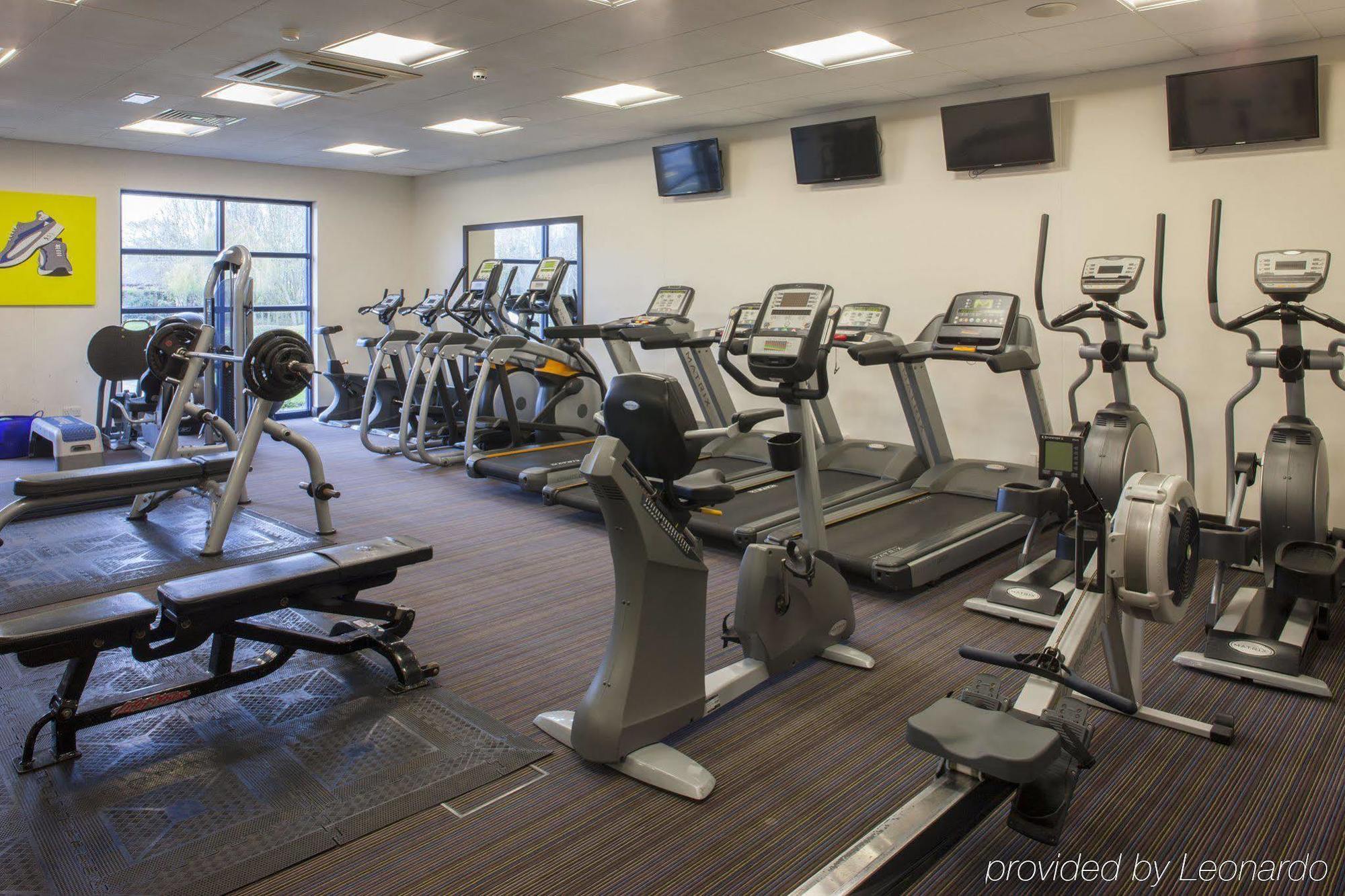 London-shepperton By Ihg Hotel 4*